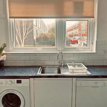 לונדון Albert Bridge Spacious Double Room מראה חיצוני תמונה